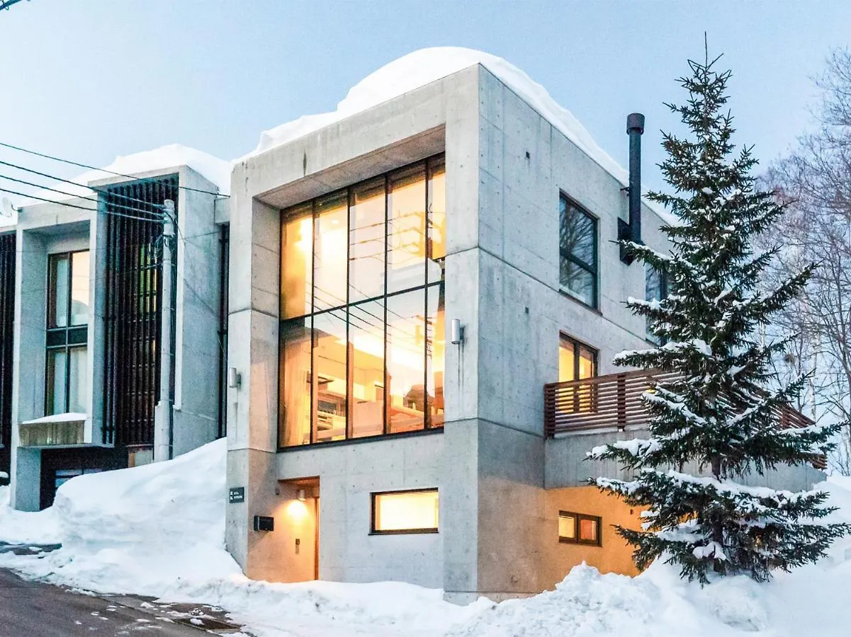 Kita Kitsune Chalet Kucsan